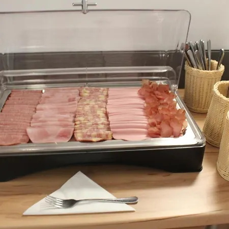 Tonis Fruehstueckspension Gæstehus